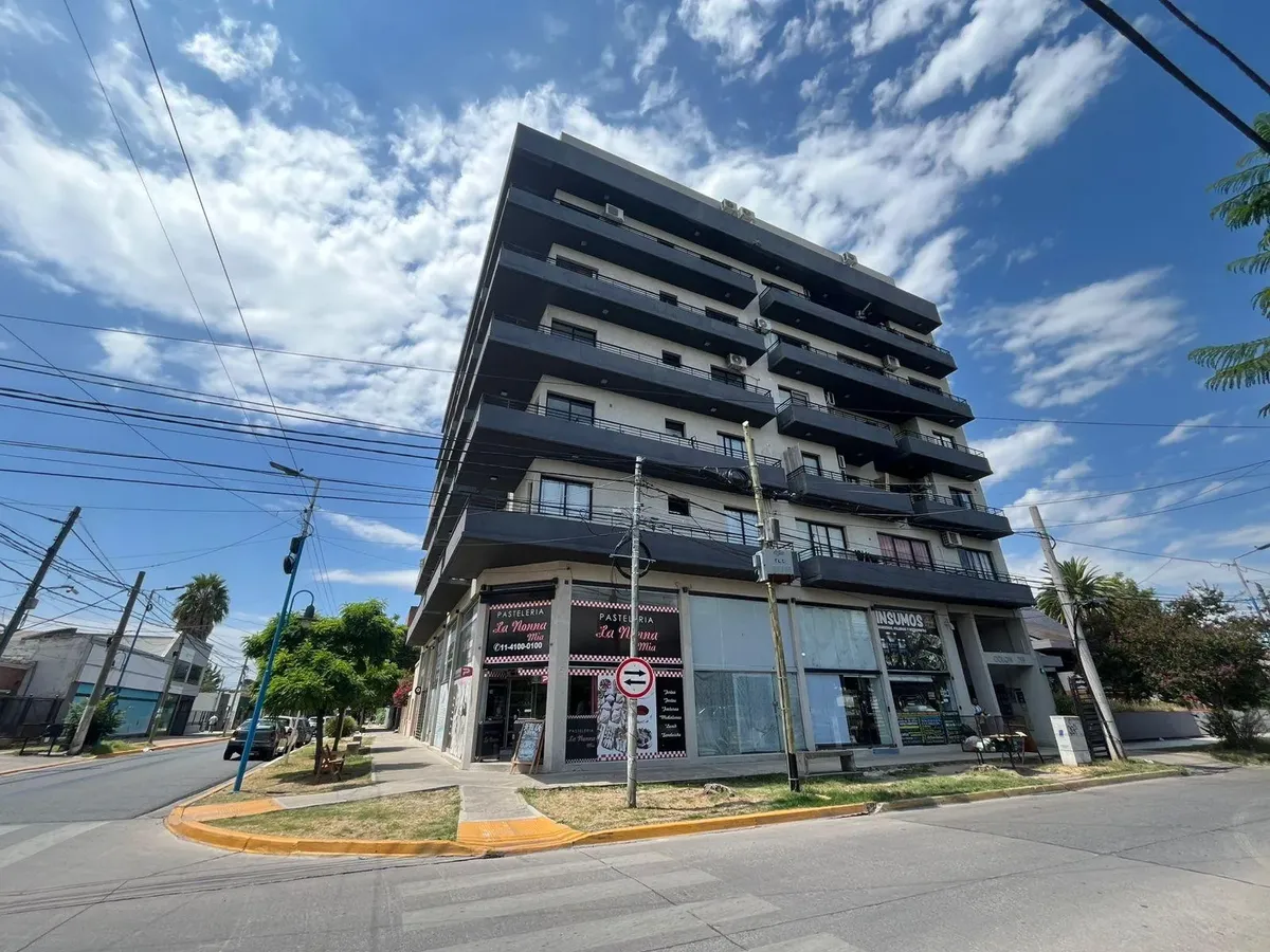 Departamento Amoblado En Alquiler, Escobar - Id 6061