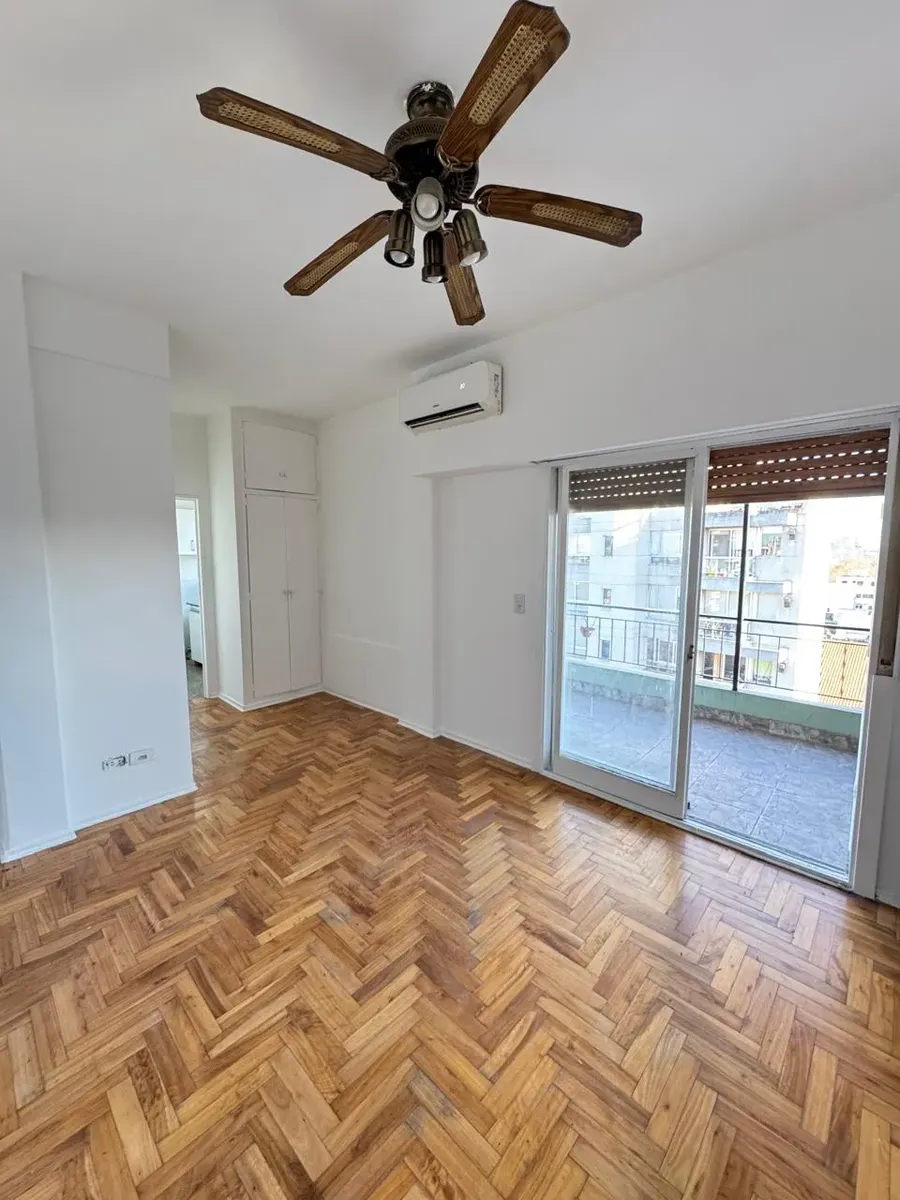 Monoambiente C/ Balcón Aterrazado En Alquiler - Villa Crespo