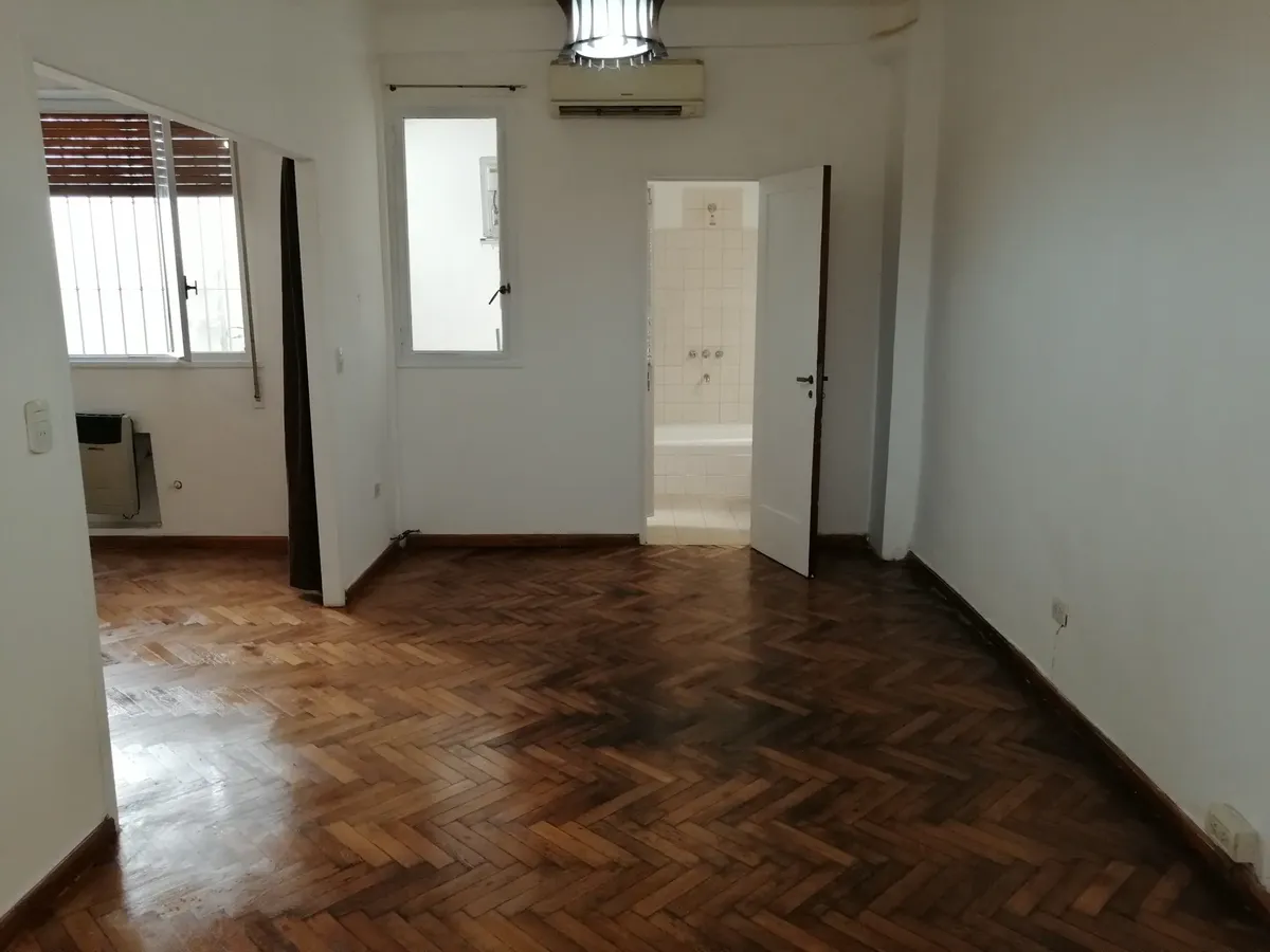 Departamento 2 Amb, Pb, Monserrat, Chile 1550