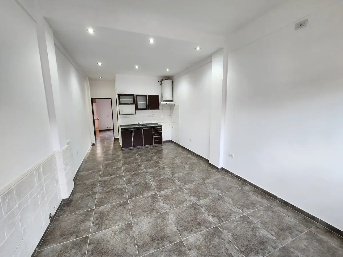 Alquiler Departamento Florencio Varela Con Cochera