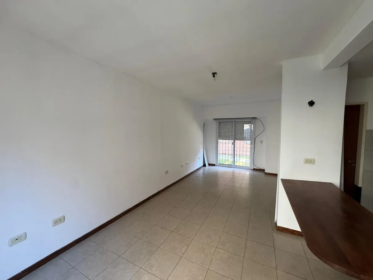 Monoambiente Con Cochera En Venta Y Alquiler - Id 4705