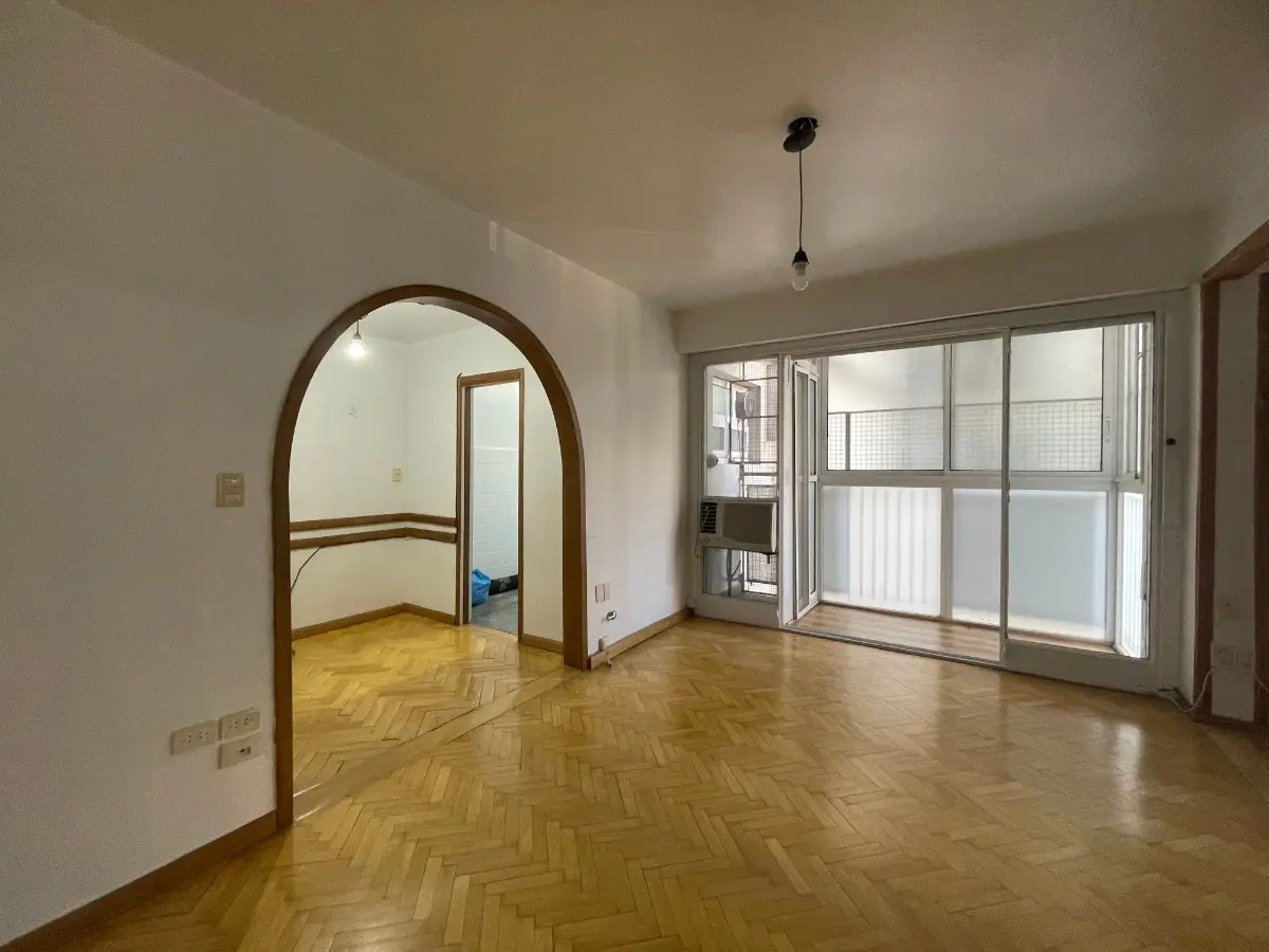 Alquiler En Belgrano - Dos Dormitorios Living Y Escritorio Cocina Con Lavadero - Lacroze Y Lm Campos