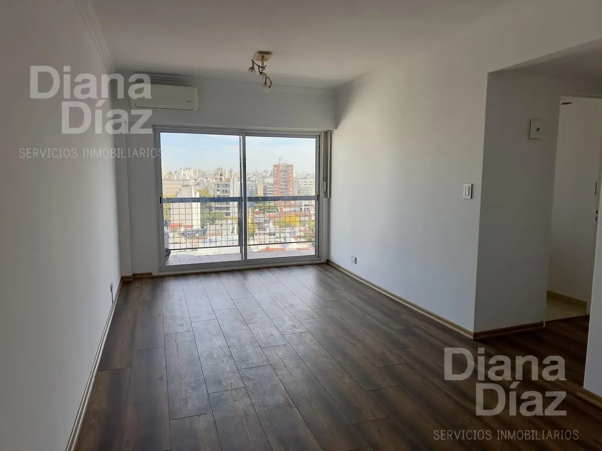 10° piso, balcón y cochera
