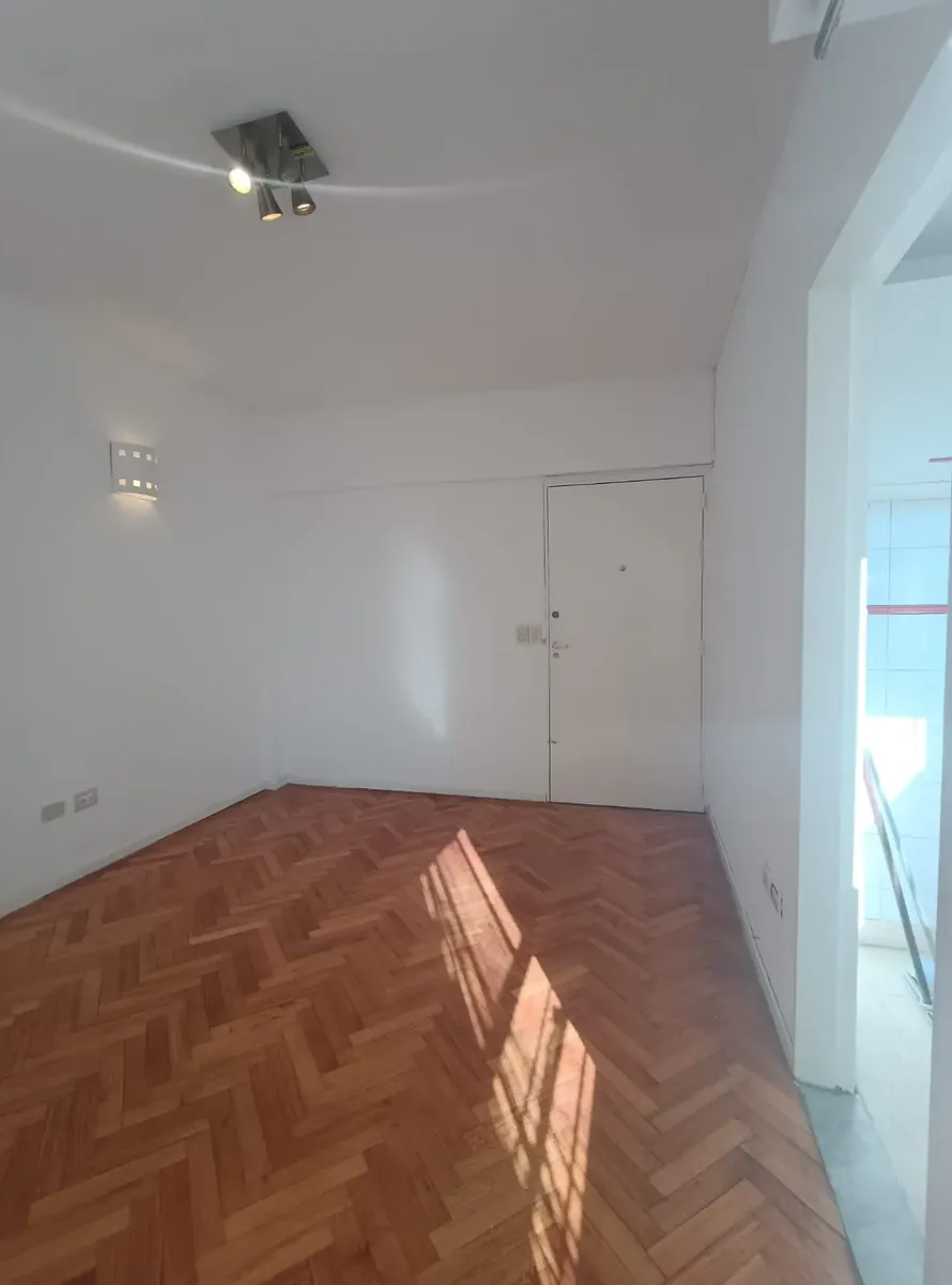 Квартира 2 комнаты 31 м²