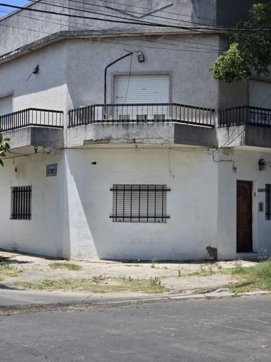 Departamento 3 Amb Martin Coronado