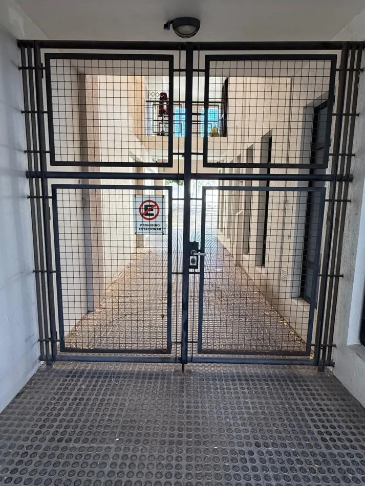 37 m² furnished, parking