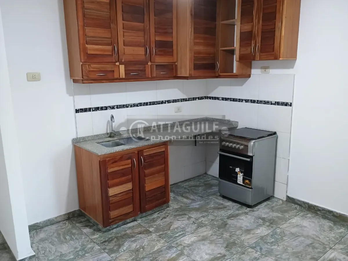 1 bedroom, balcony and parking