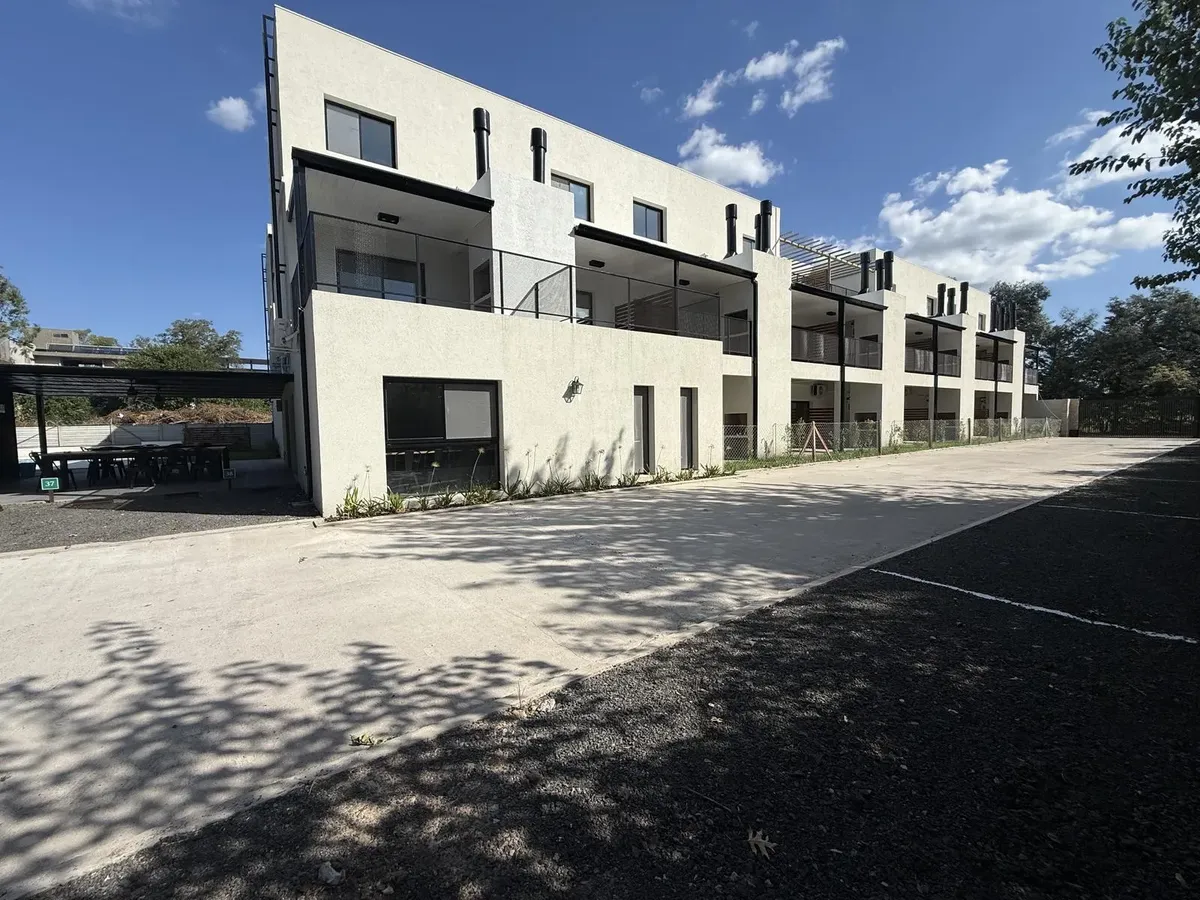 Departamento En Alquiler En Campus Village Pilar