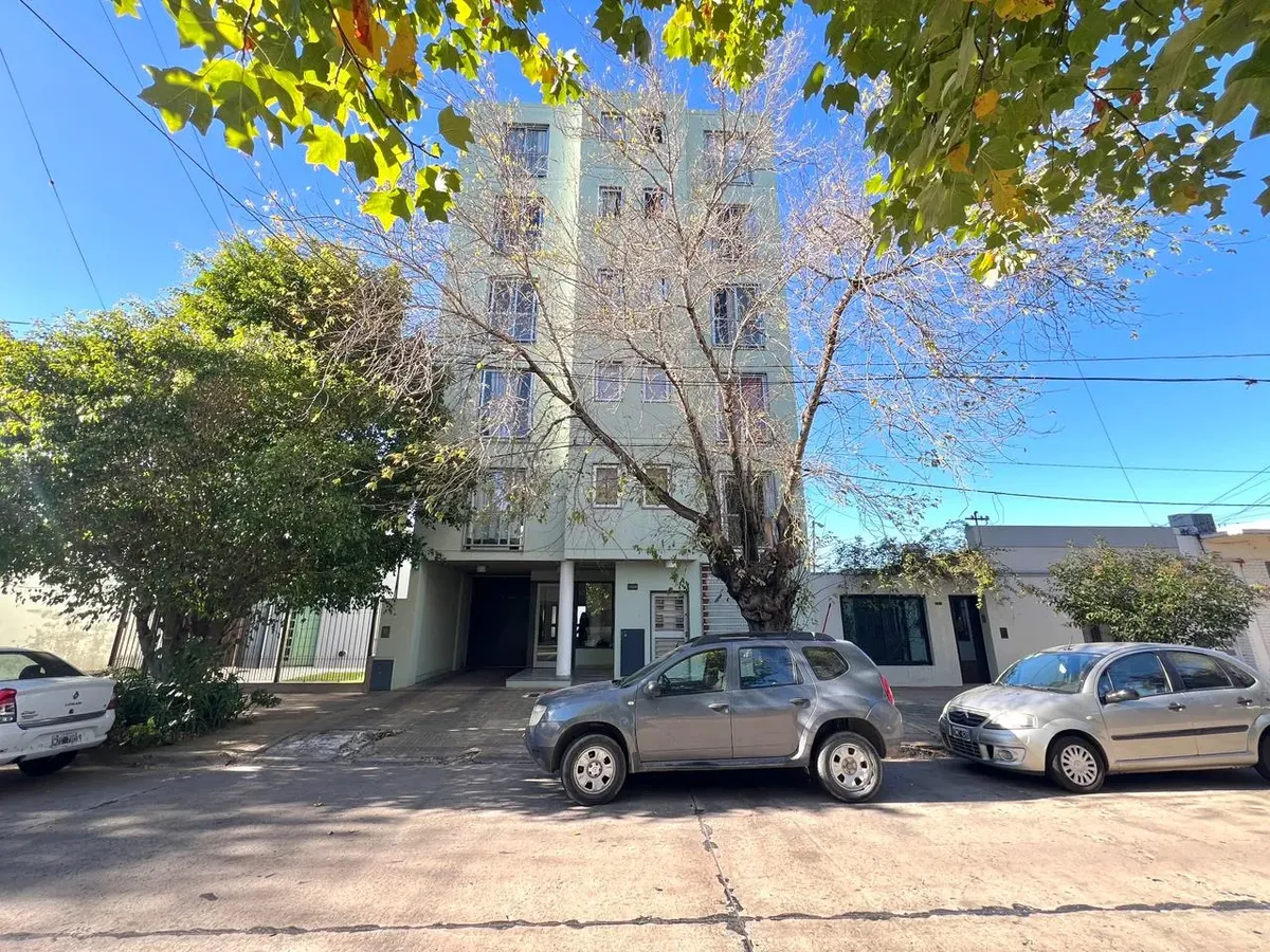 Departamento En Alquiler En La Plata