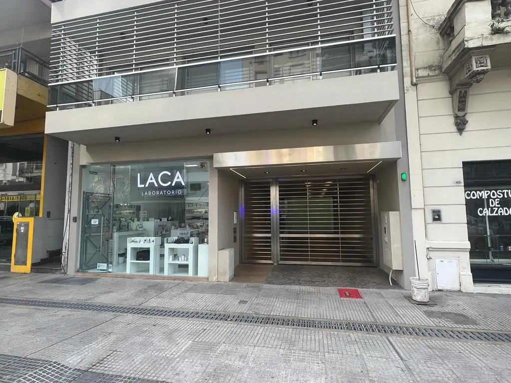 Departamento En Alquiler. 2 Ambientes A Estrenar. Balcón Con Vista Abierta