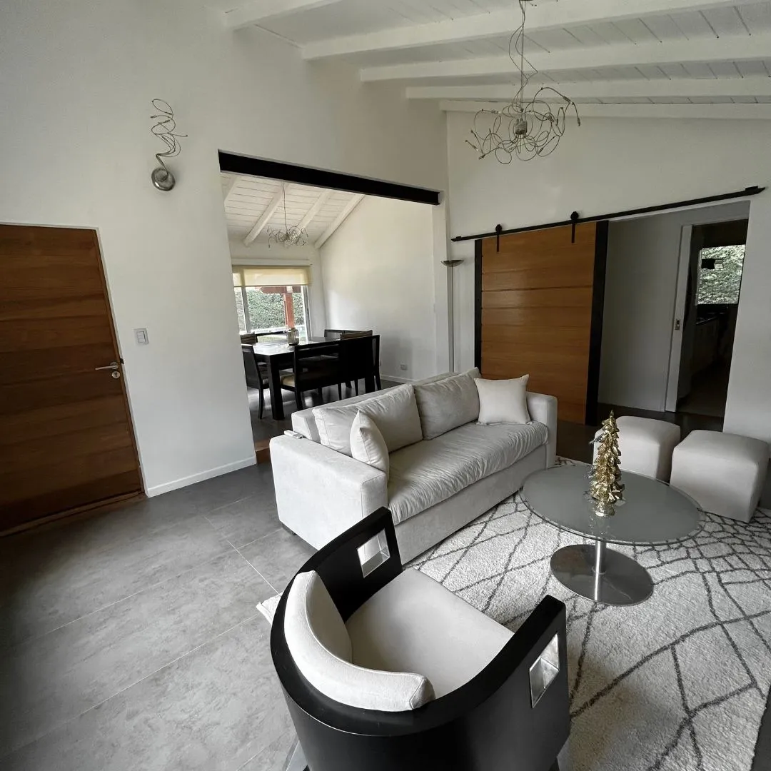 Casa En Country Con Pileta -totalmente Amueblada Y Equipada Servicios Y Expensas Incluidos Ideal Amenities Premium Apto Mascotas