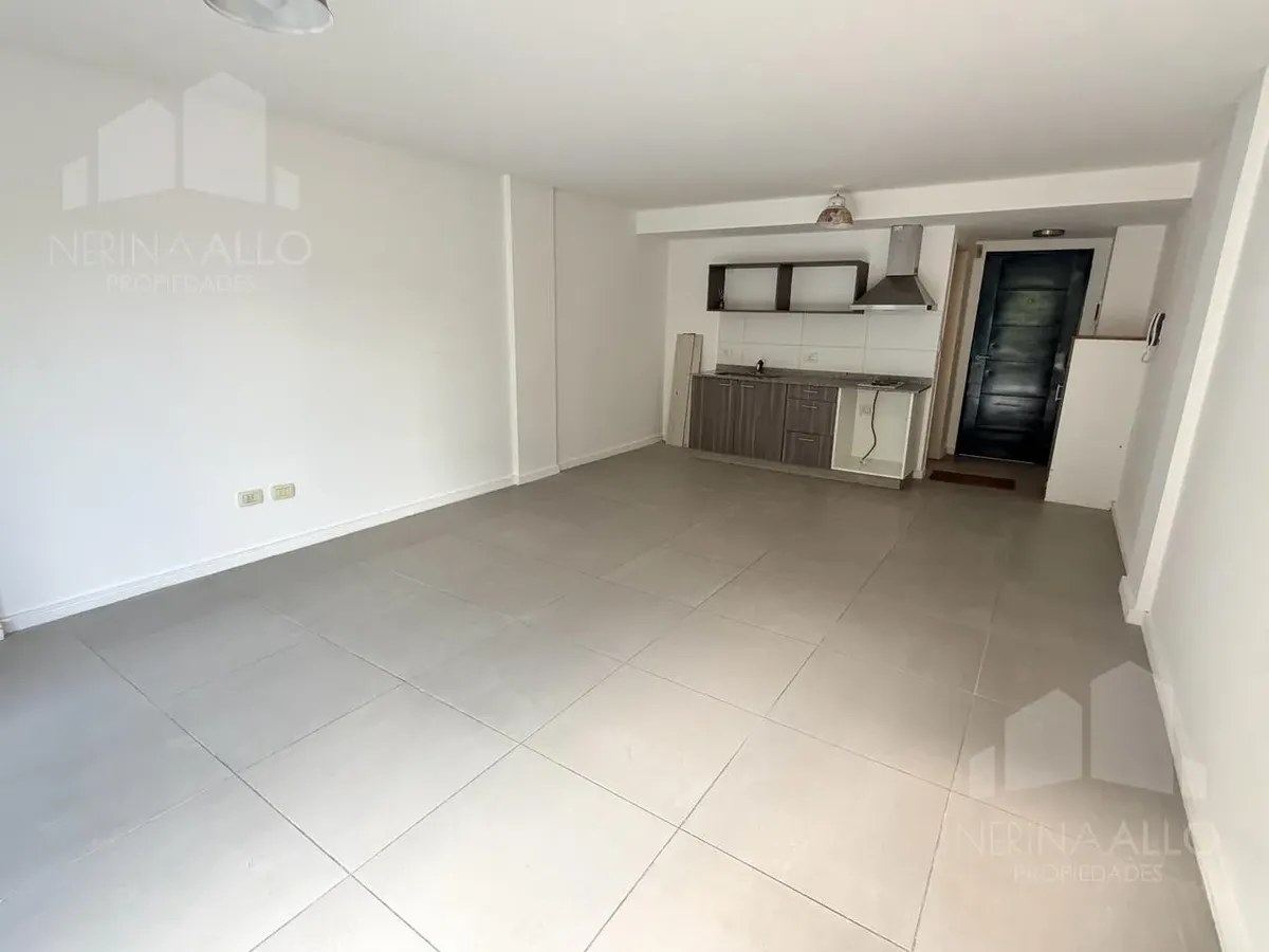 Studio with balcony and pool