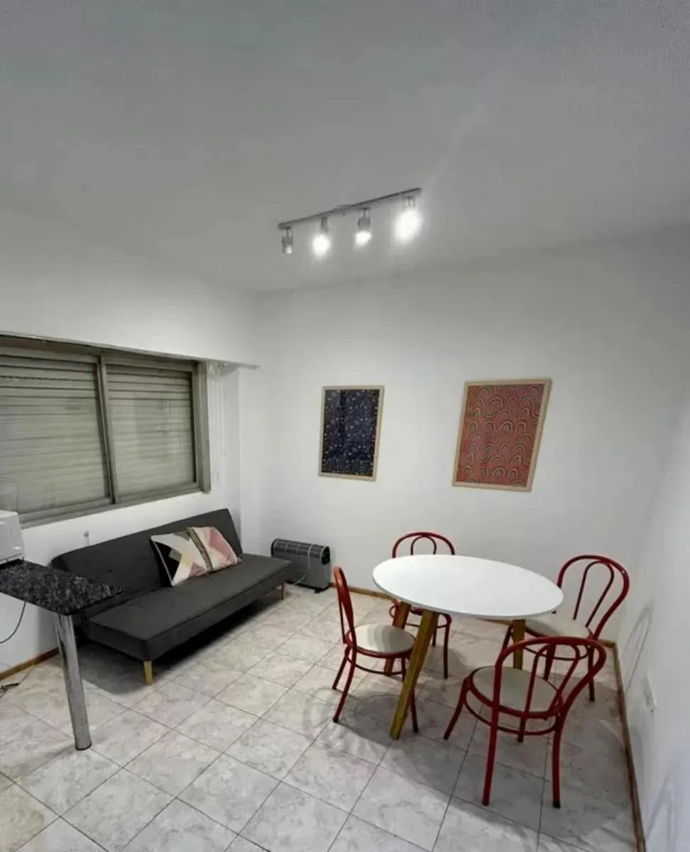 Departamento Dos Ambientes-almagro-alquiler Temporal