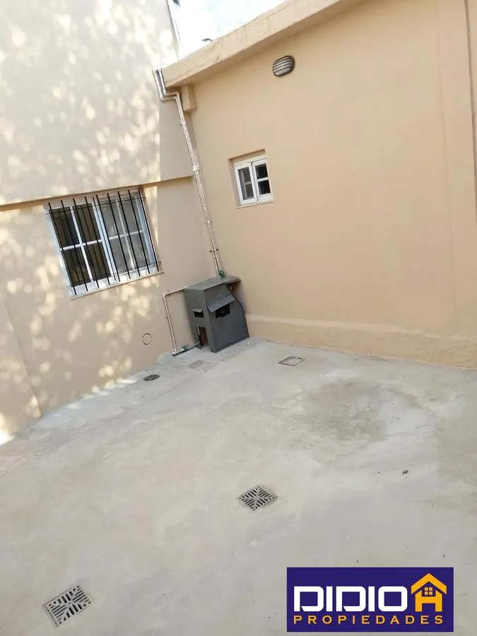 Departamento De 2 Ambientes En Alquiler Burzaco, Para Persona Sola O Pareja