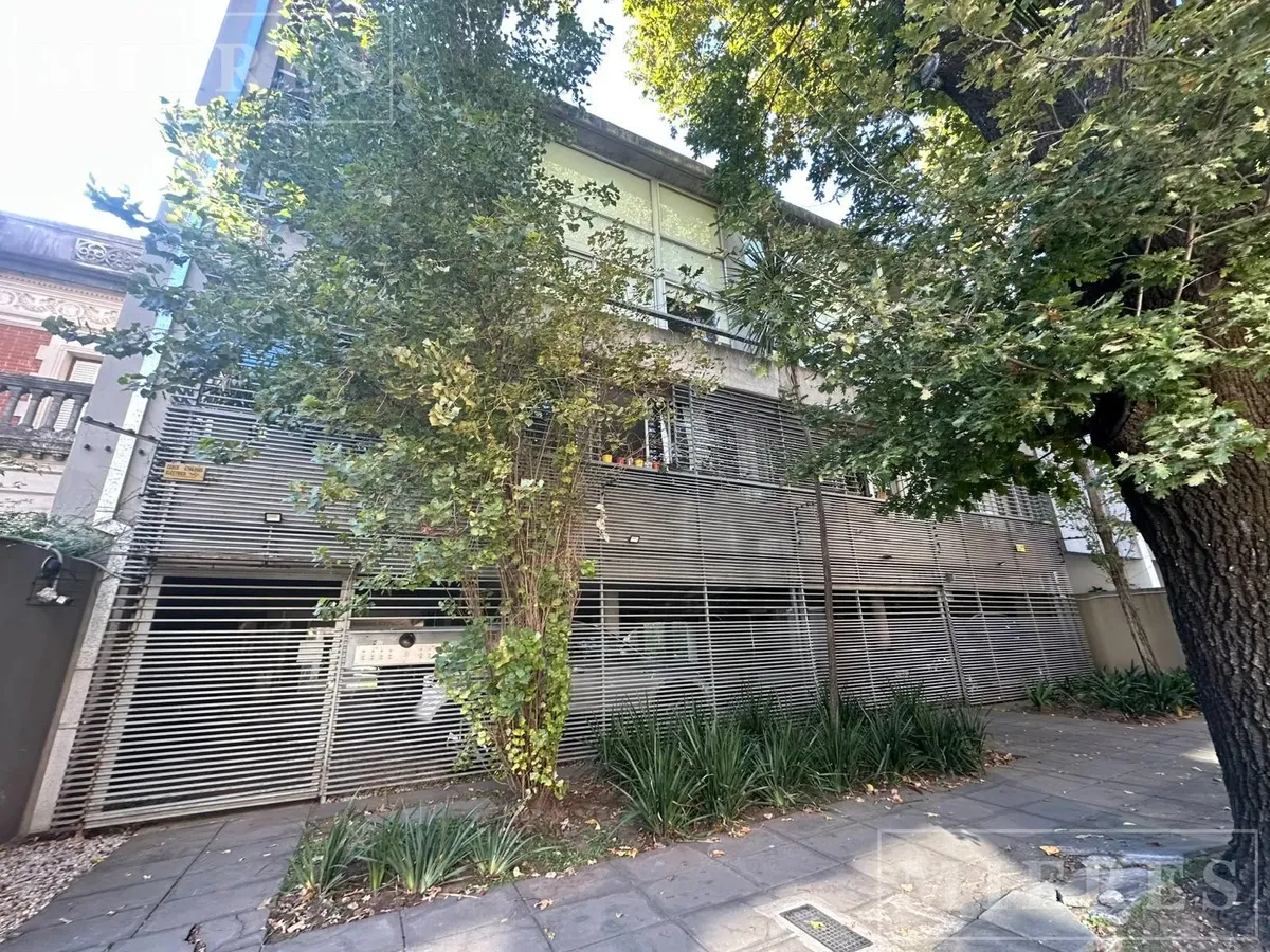 Muy Lindo Dúplex De 2 Ambientes En Alquiler Anual, Totalmente Amoblado