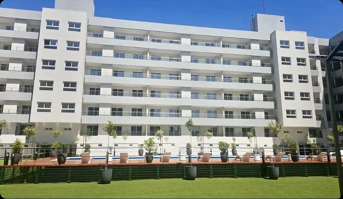 Departamento En Venta Y Alquiler En Canning