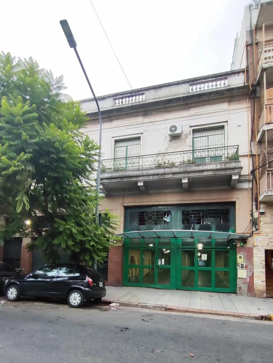 Depar Tamento Y Cochera, Estilo Loft, 2 Ambientes, Inclan 3200