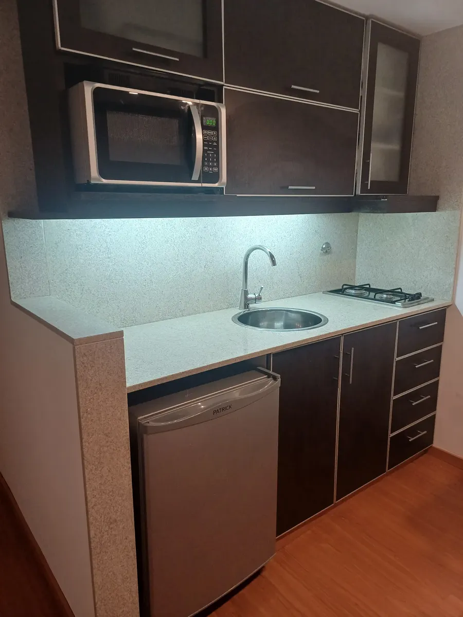 Alquiler Departamento 2 Ambientes. Amoblado. Belgrano Seguridad 24hrs. Precio Con Expensas, Abl Y Aysa Incluido $1.000.000