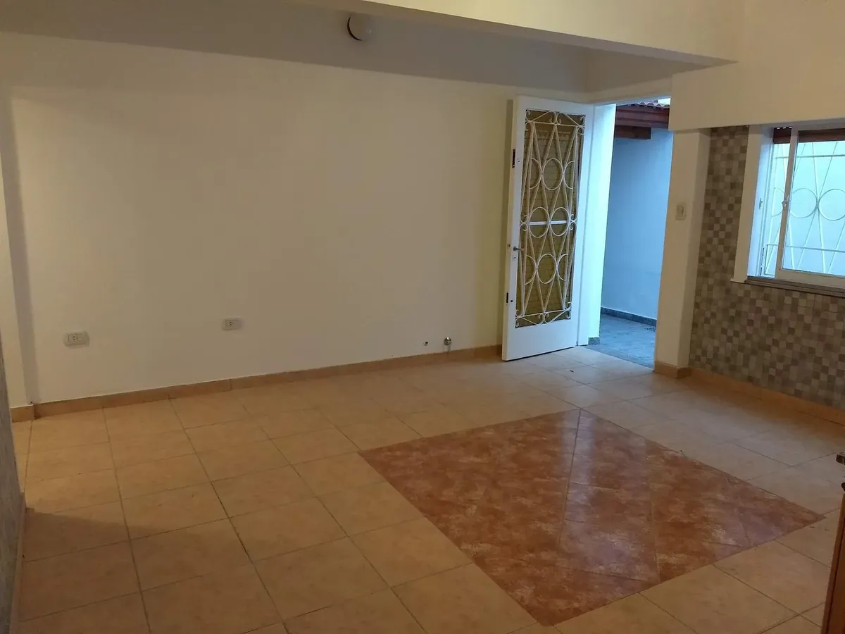Excelente Departamento En Pleno Centro.