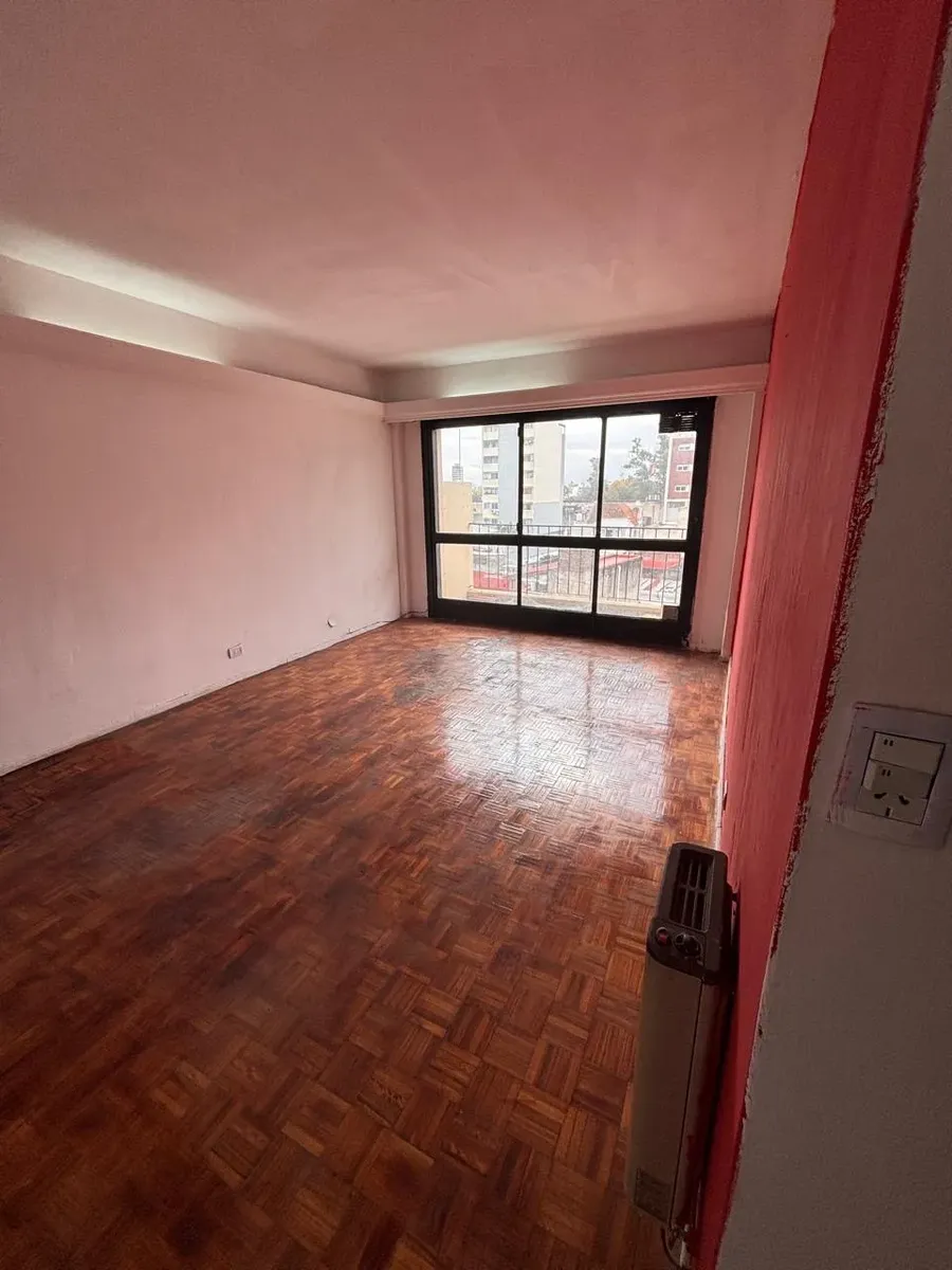 Departamento En Alquiler 3ambientes En Liniers Muy Buena Ubicación