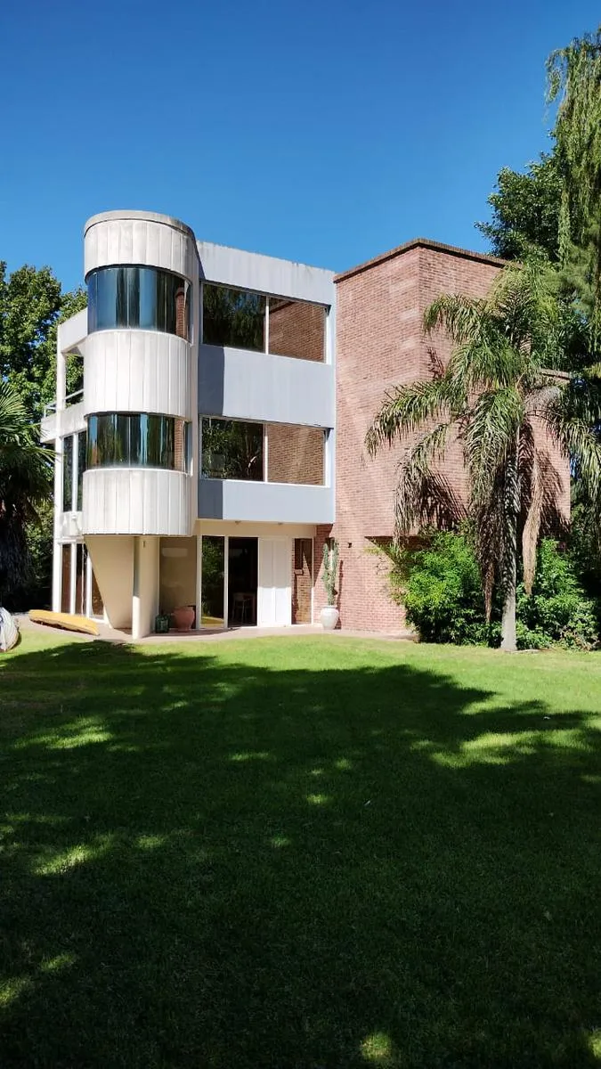 Casa em Santa Mónica com amarra