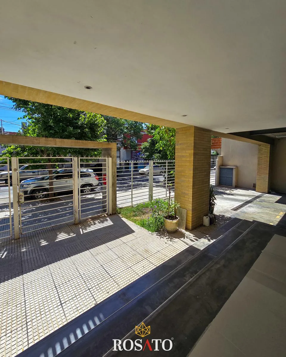 Alquiler Departamento 3 Ambientes Con Balcón Y Cochera En Villa Lugano