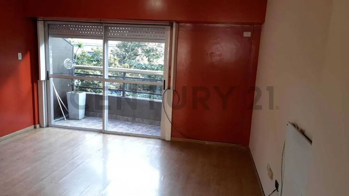 Departamento En Alquiler En La Plata Semipiso 1 Dormitorio Con Sum, Gimasio Y Pileta