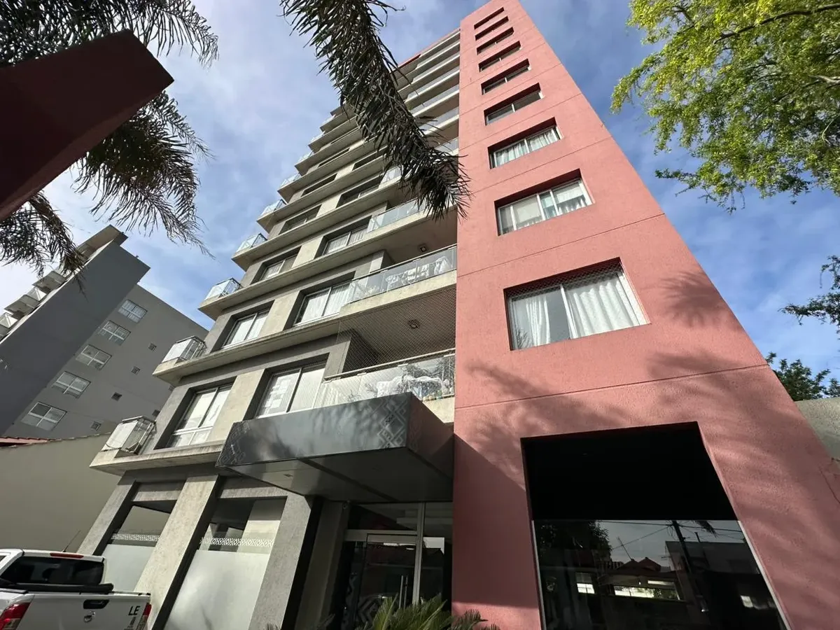 Venta/alquiler Departamento 3 Ambientes Con Amenities Y Cochera En Berazategui Centro