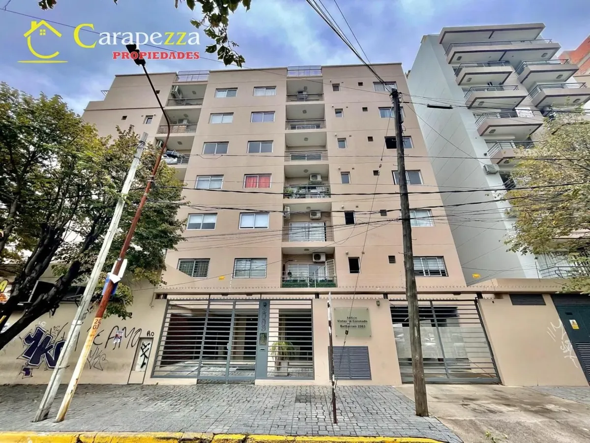 3-room unit with balcony and SUM