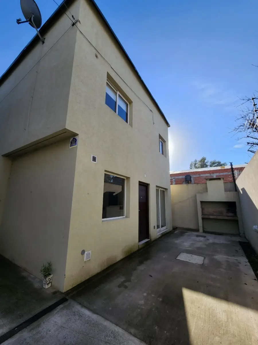 Departamento En Alquiler En Canning