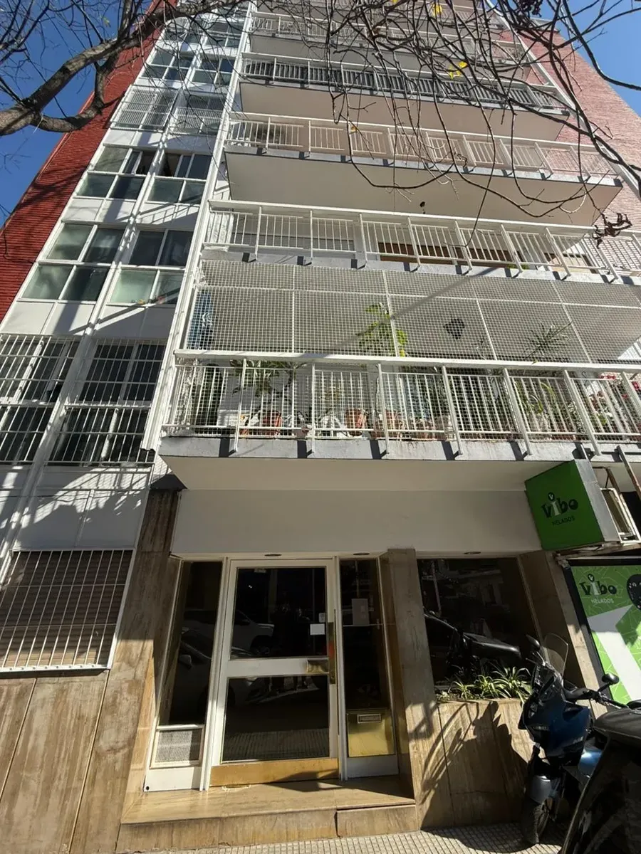 Se Alquila Departamento De 4 Amb En La Zona De Flores