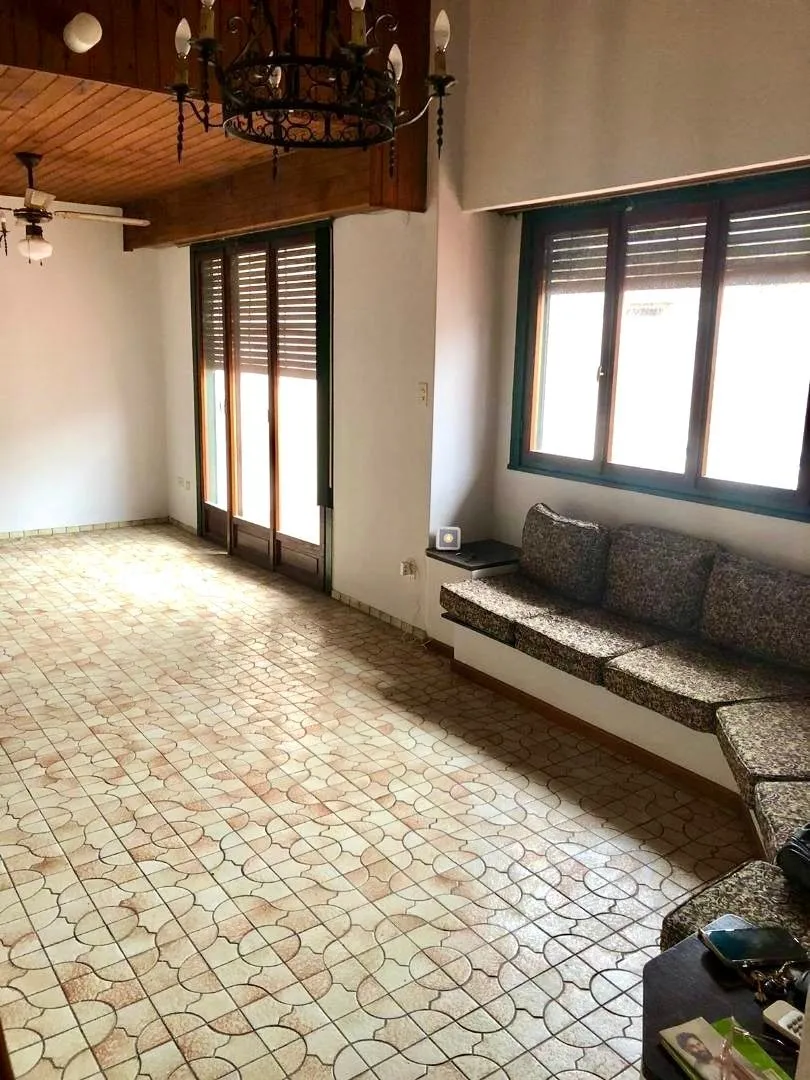 Alquiler Casa En Jose C Paz Centro