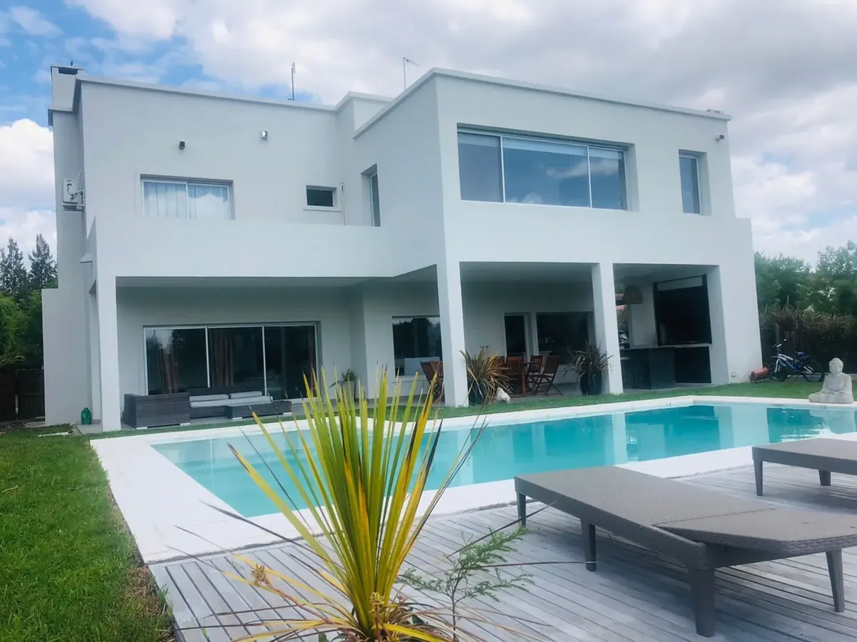 Casa En Alquiler En Santa Clara, Villanueva, Tigre