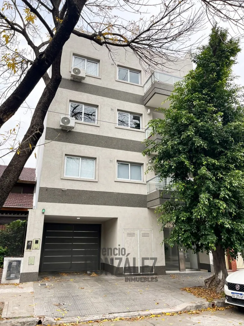 Alquilier Departamento 2 Ambientes Con Cochera En Liniers