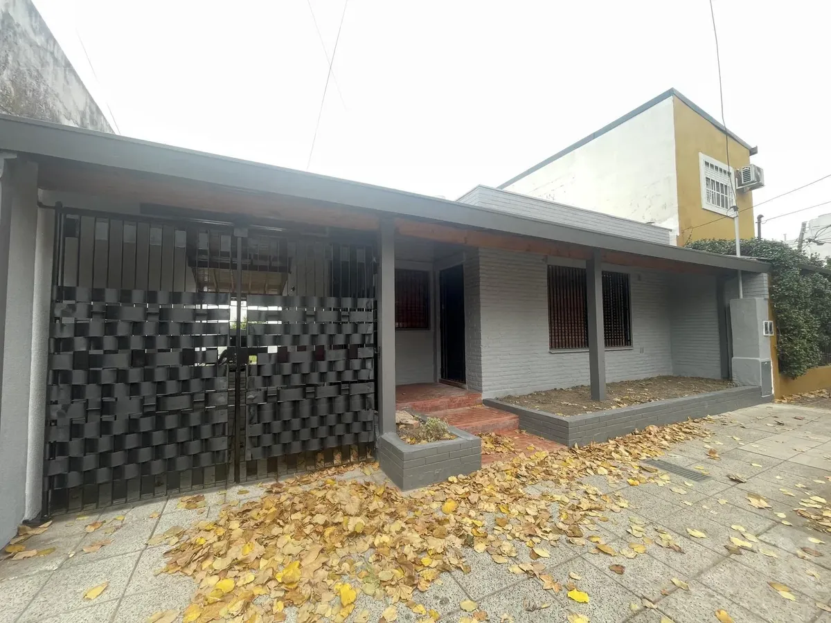 Casa 3 Ambientes En Alquiler En Munro