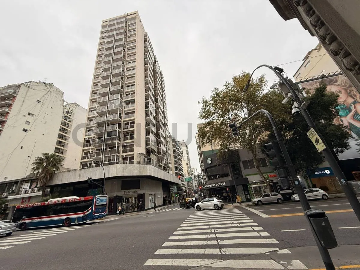 Alquiler Departamento 2 Ambientes En Recoleta | Apto Profesional | Muy Luminoso | Excelente Ubicació