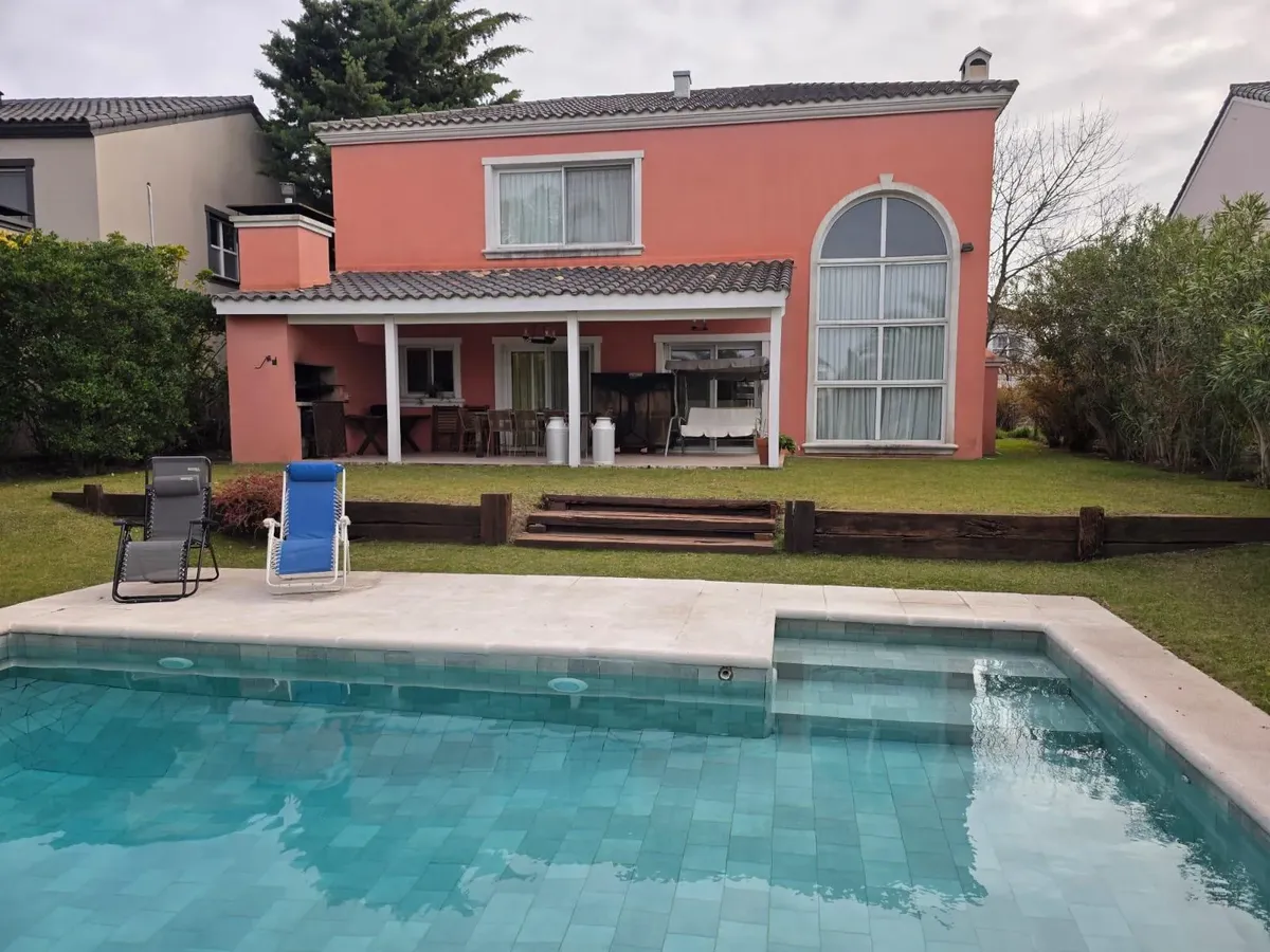 Barrancas Del Lago | Casa En Alquiler