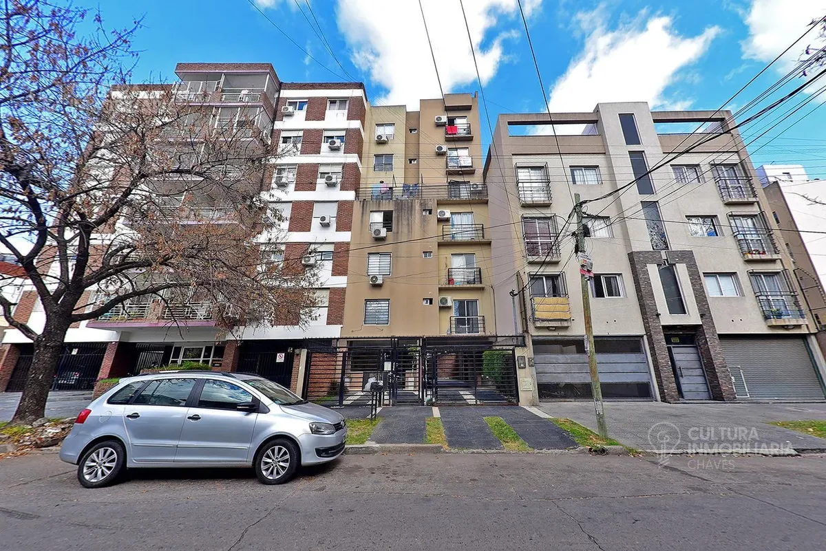 Alquiler Departamento 2 Amb. En Moron Con Cochera