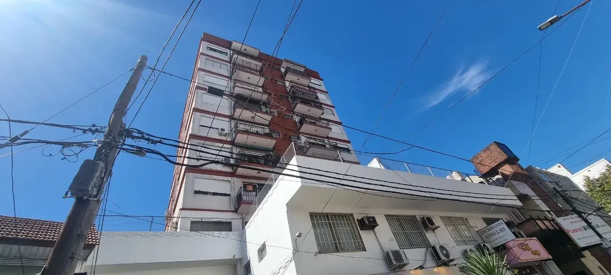 Alquilo En Ramos Mejia Sur Departamento De 3 Ambientes Con O Sin Cochera F: 8225