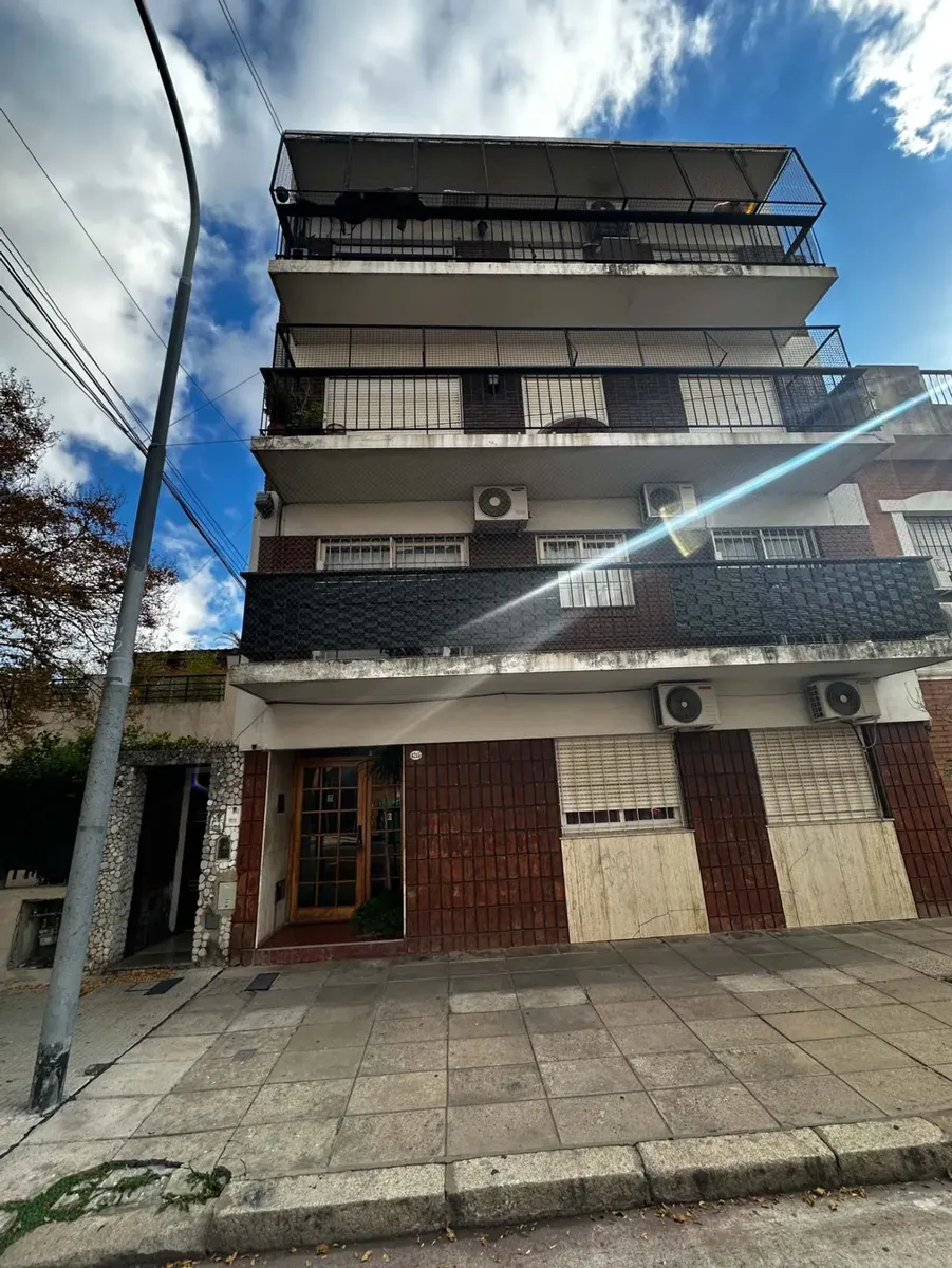 Alquiler Departamento 2 Ambientes, Monte Castro