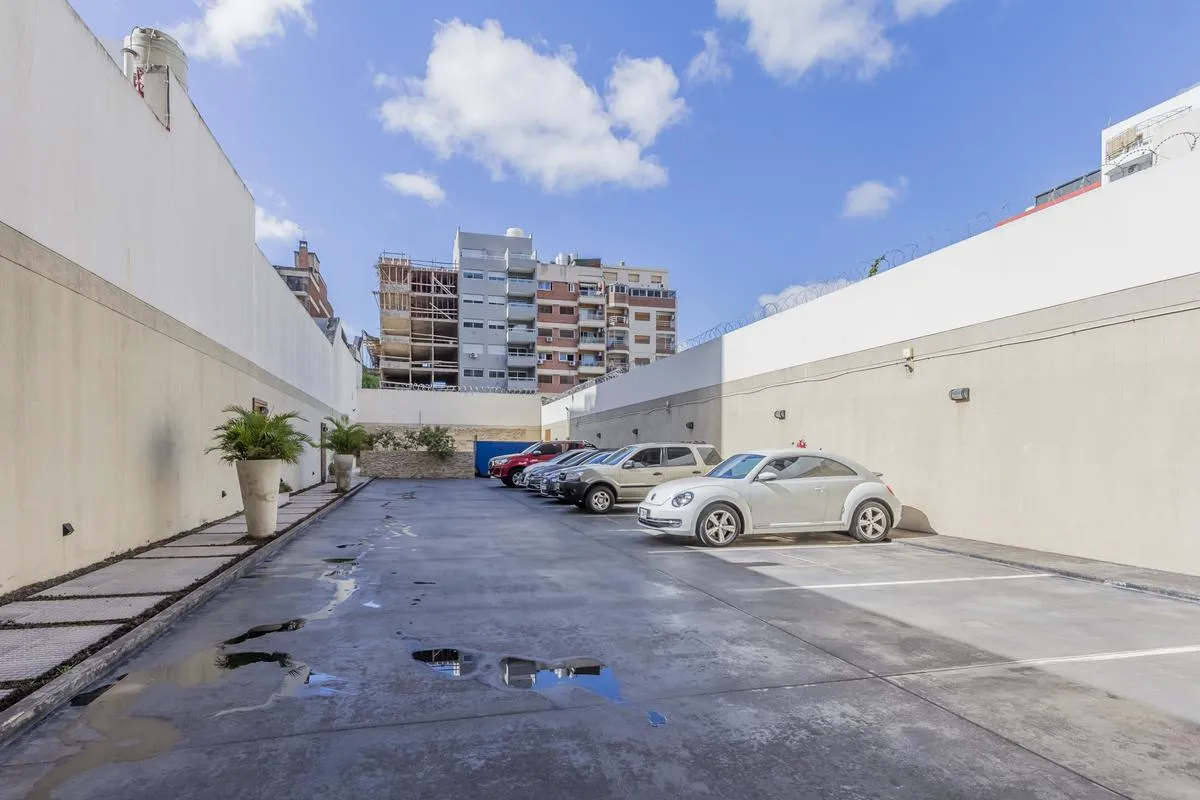 Alquiler Departamento 2 Ambientes Al Frente Con Cochera - Caballito Sur