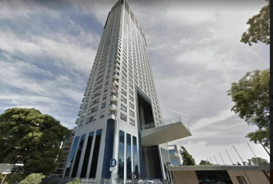 Torres Del Yacht, Puerto Madero, 3 Ambientes, Piso Muy Alto, Vista Ciudad Y Rio, C/cochera