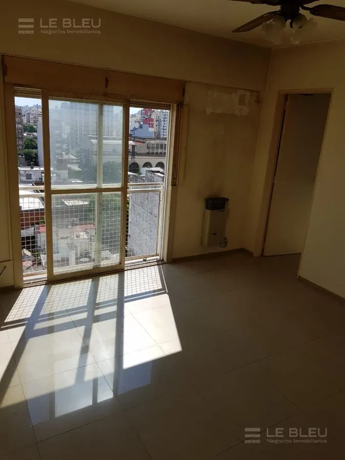 3 Ambientes En Alquiler En San Cristobal | Piso Alto