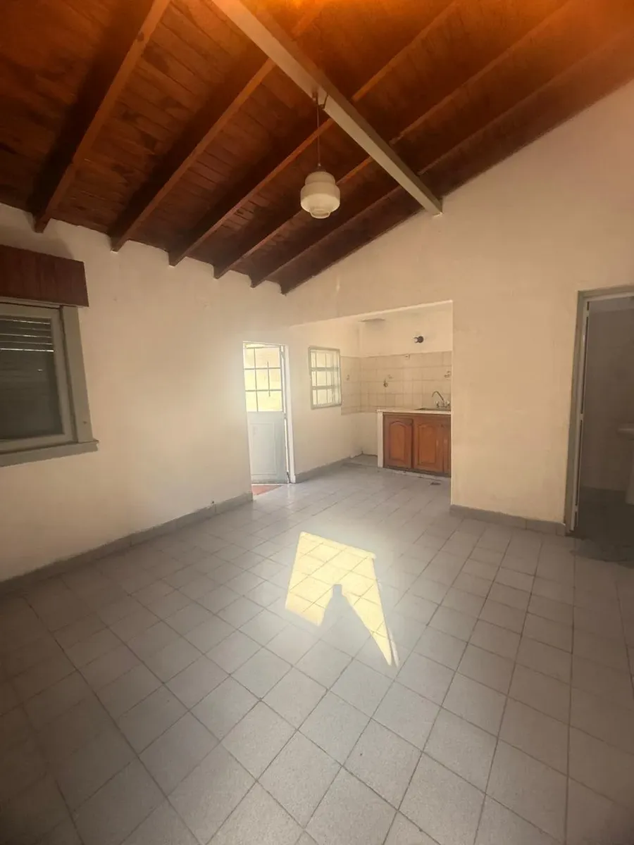 Front-facing PH with patio