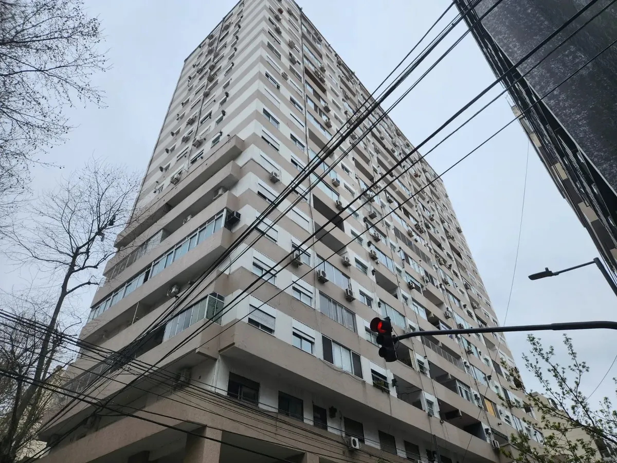 Imóvel: 2 quartos, Recoleta