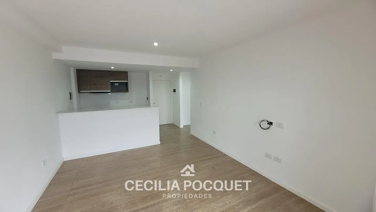 Departamento En Alquiler En Canning Center