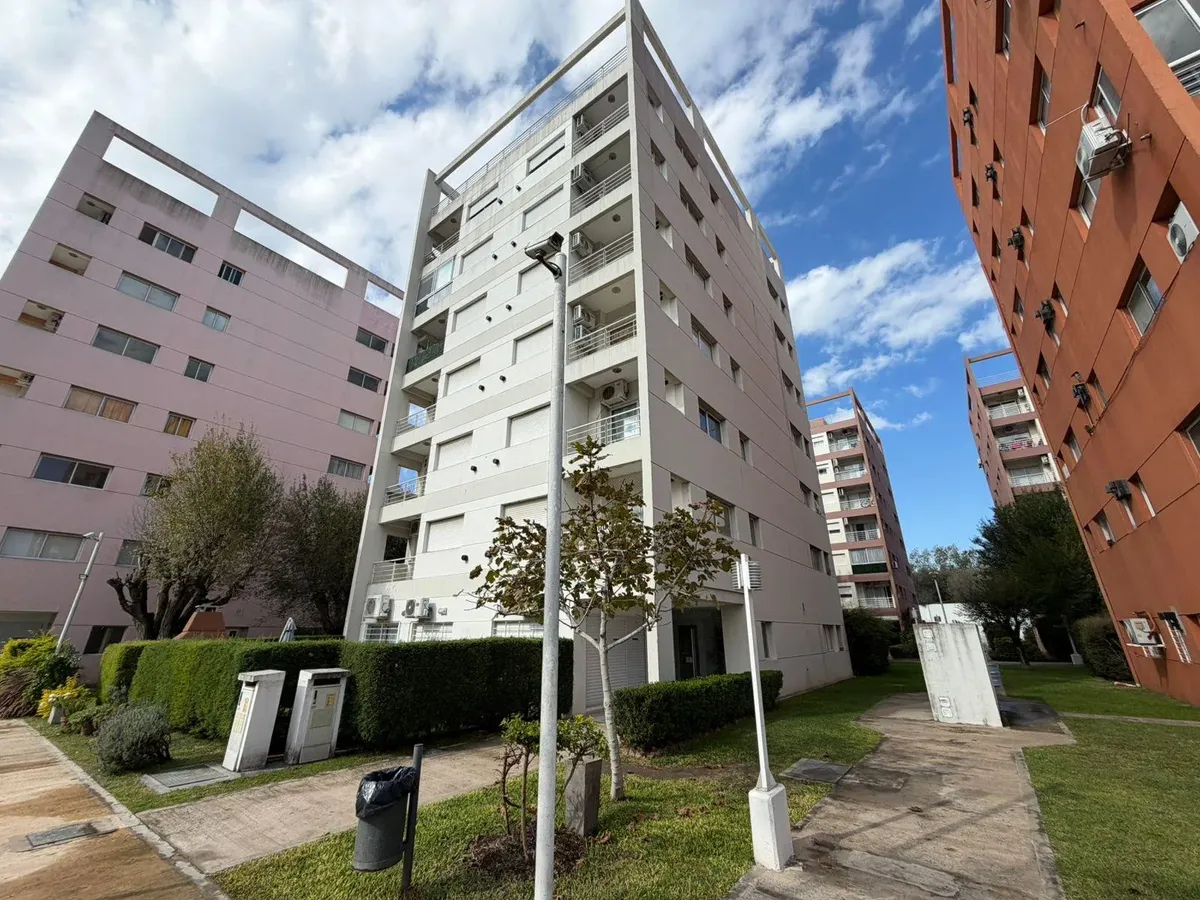 Imóvel: 1 quarto, Avellaneda