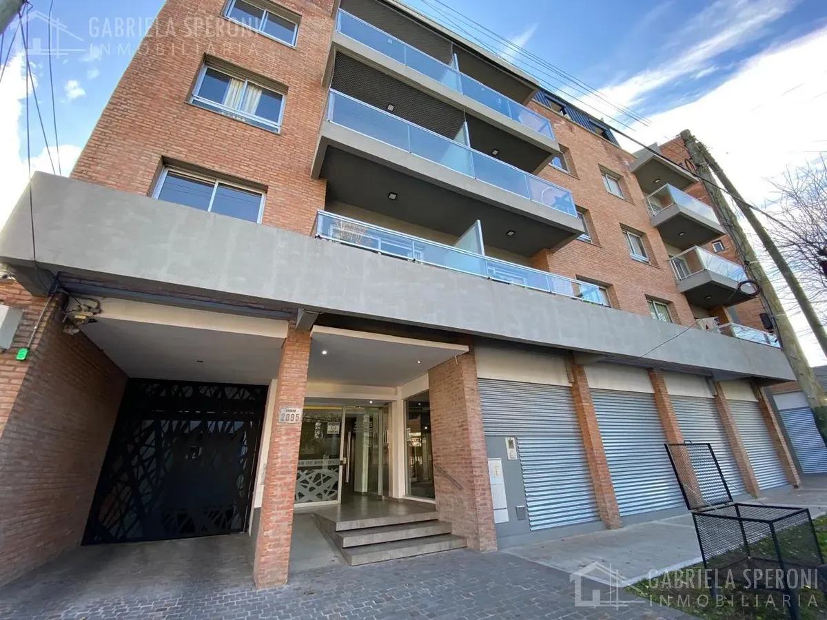 Imóvel: 1 quarto, Almirante Brown