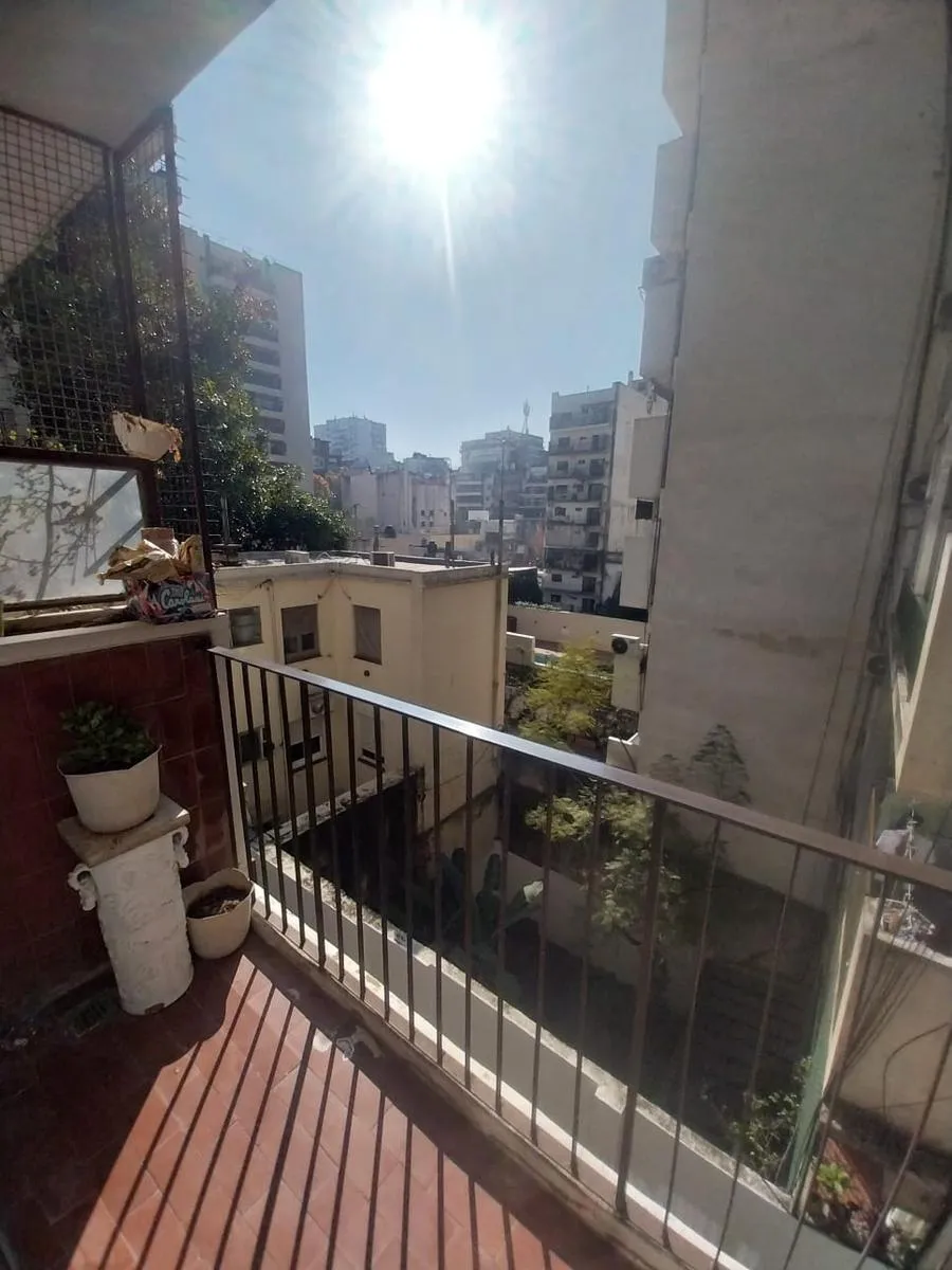 Departamento 3 Ambientes Amoblado En Recoleta Con Balcón