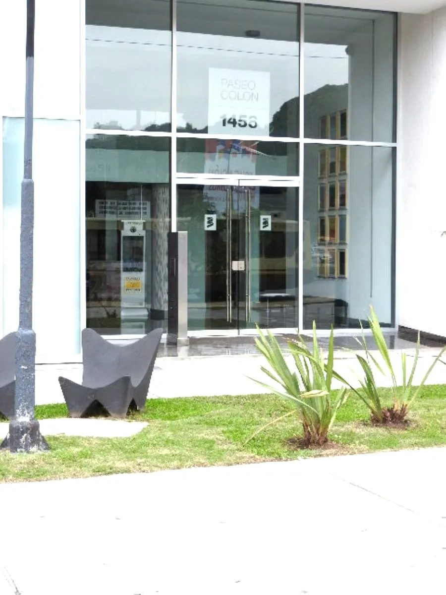 5º andar, frente, varanda e terraço verde
